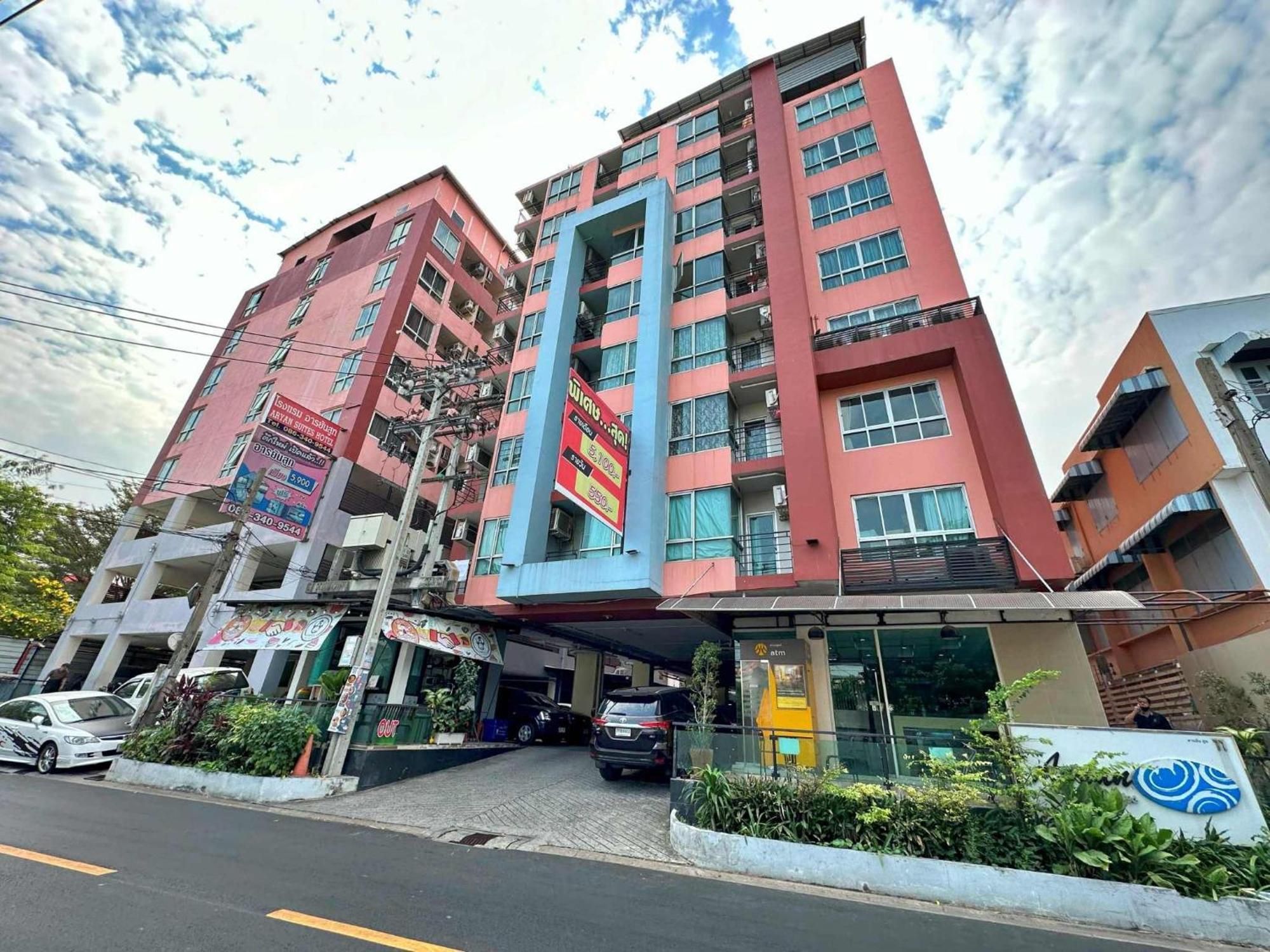 Aryan Suites Hotel Bangkok Buitenkant foto